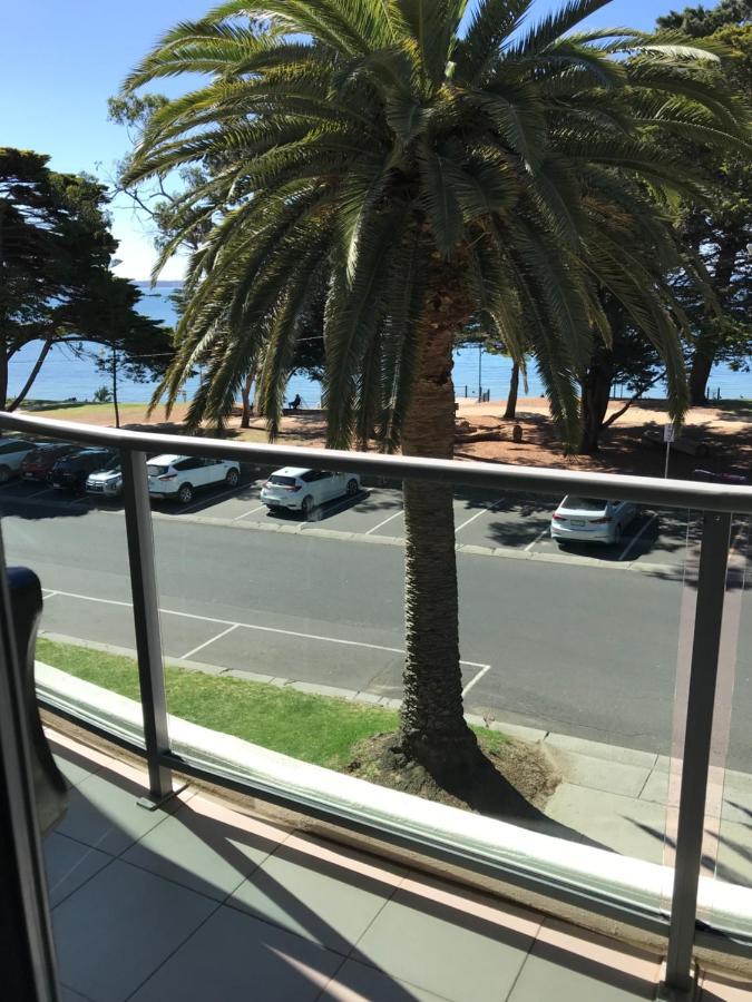 Waterfront@Waves Apartment Cowes Bagian luar foto