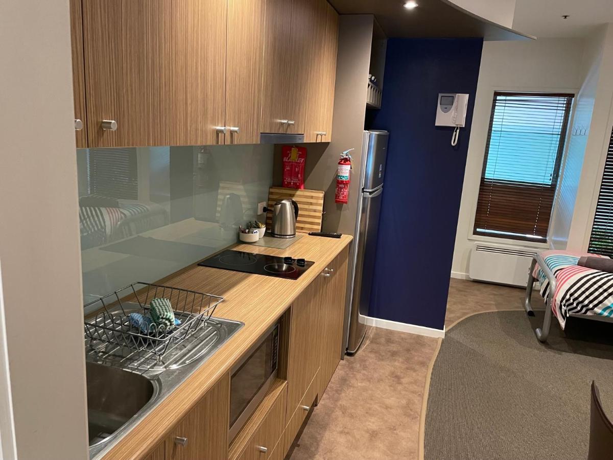 Waterfront@Waves Apartment Cowes Bagian luar foto