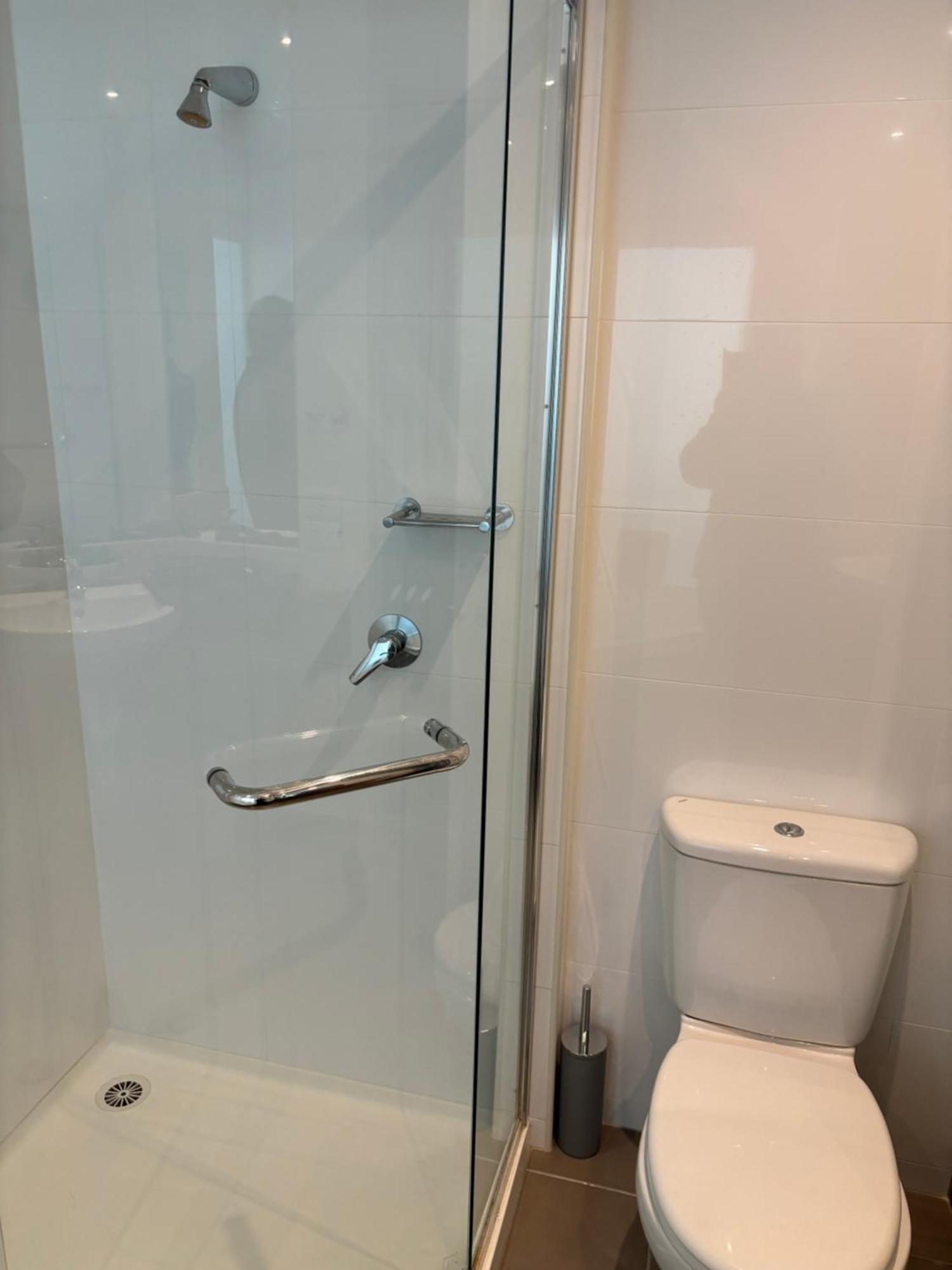 Waterfront@Waves Apartment Cowes Bagian luar foto