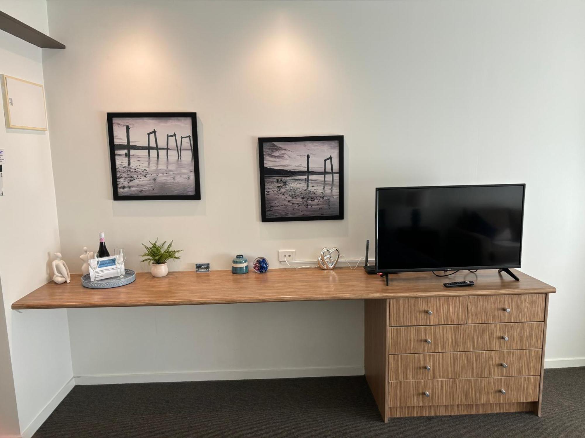 Waterfront@Waves Apartment Cowes Bagian luar foto
